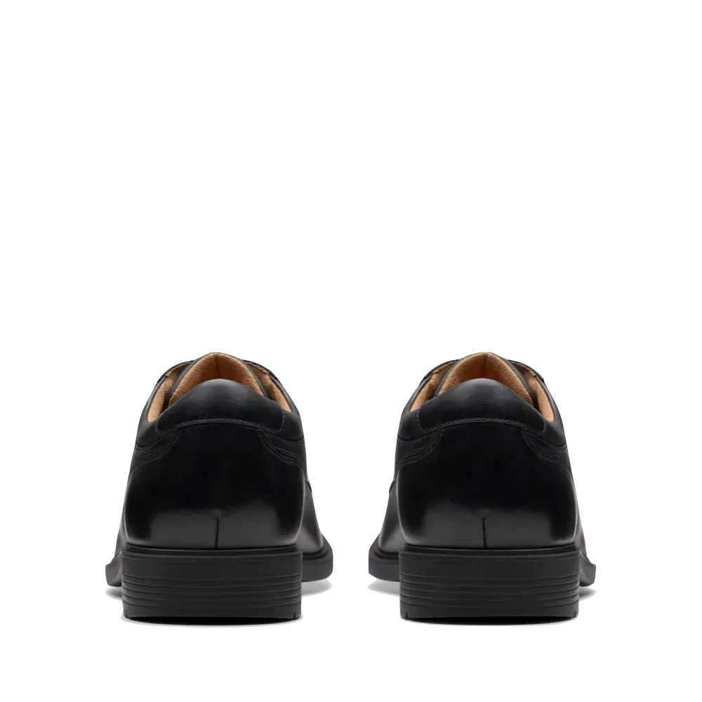 Clarks Herren Eldredge Einfaches Leder Rutschfester Schnürschuh in Schwarz