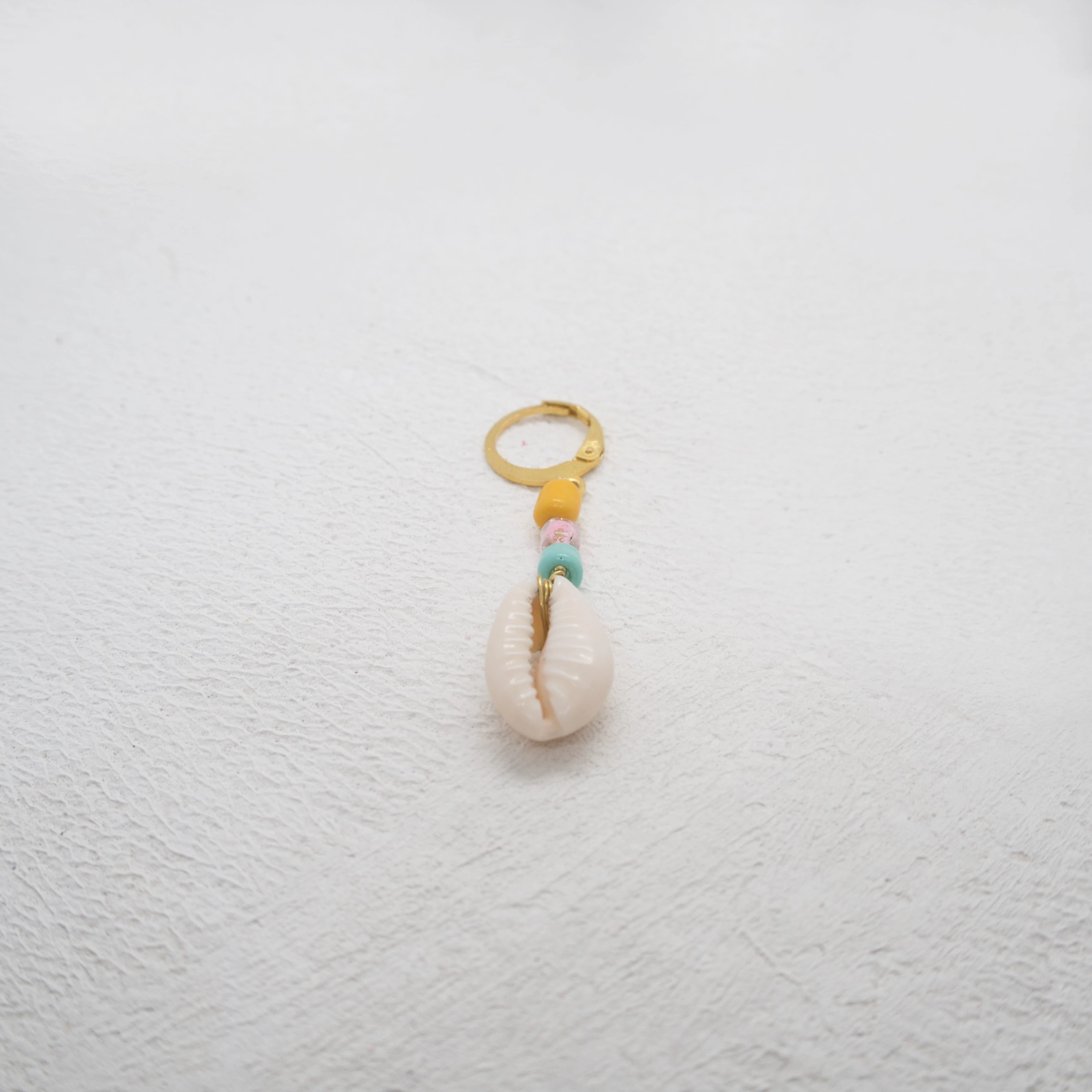 COWRY SHELL HOOP