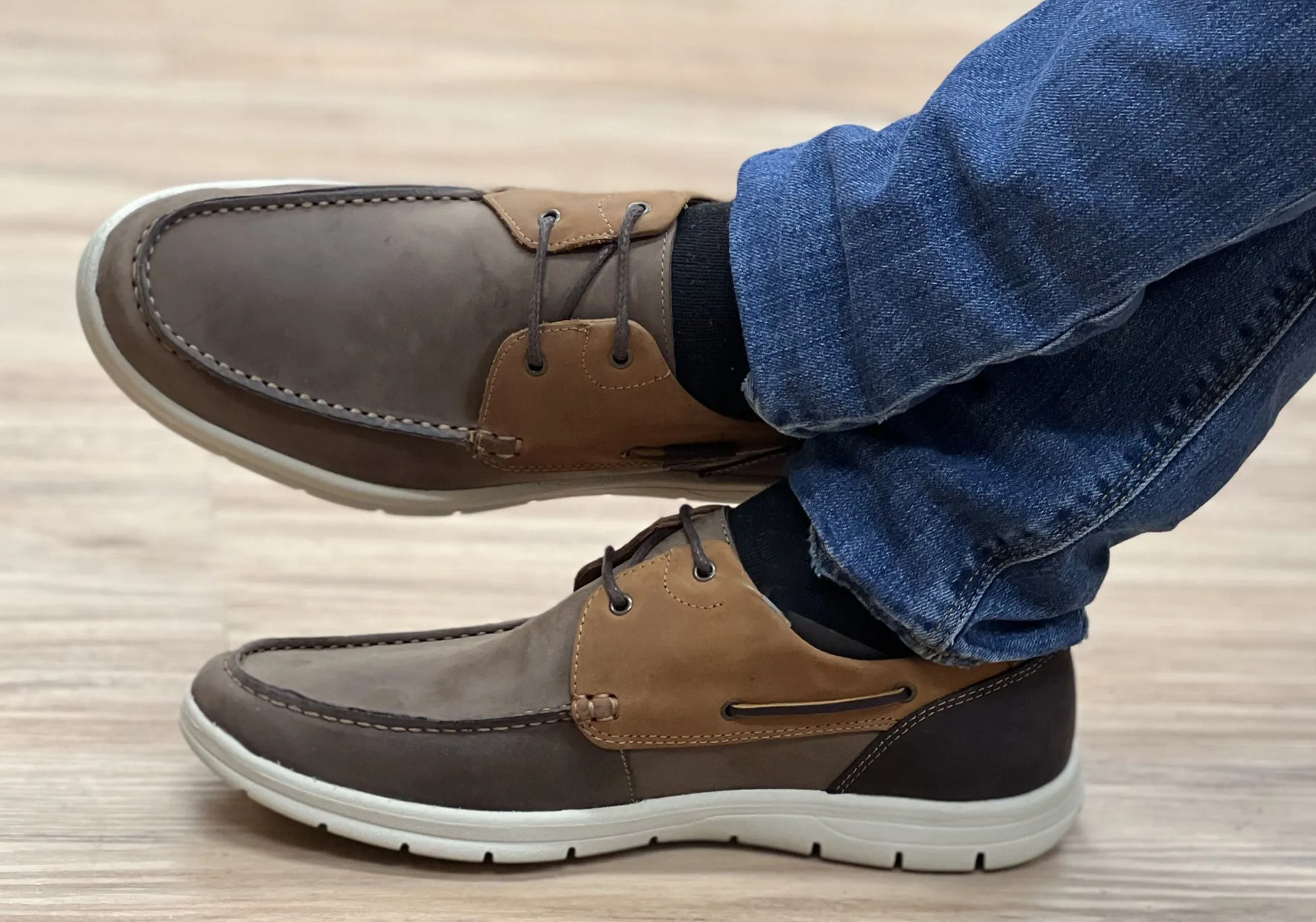 Ferricelli Anker Herren Gepolsterte Bequeme Freizeitschuhe aus Leder mit Schnürung Ferricelli Schuhe