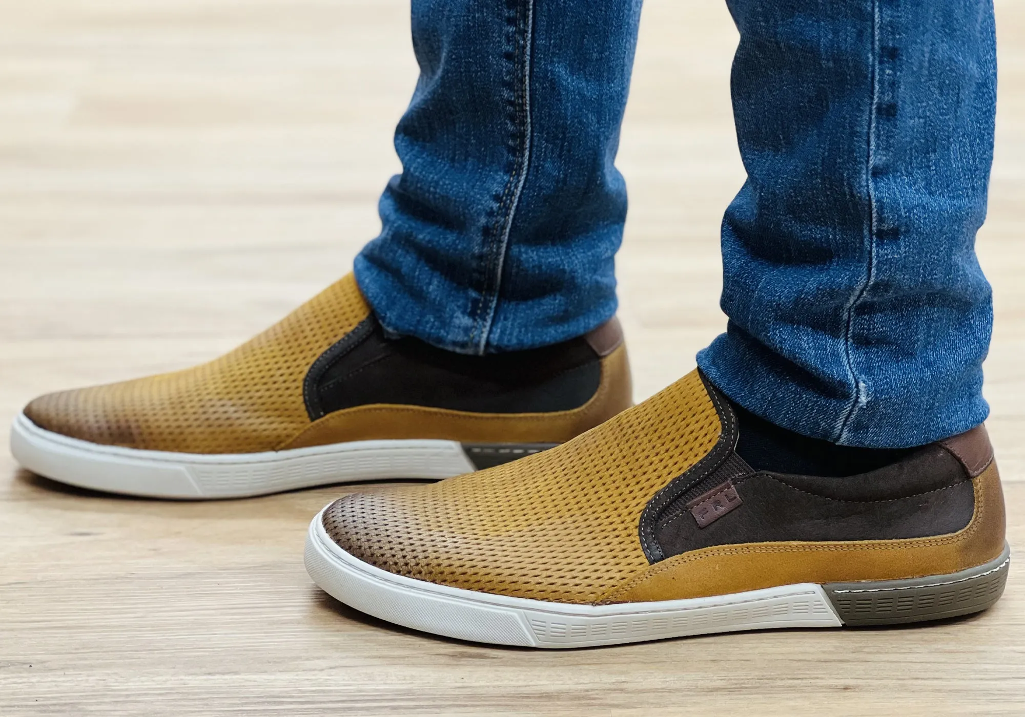 Ferricelli Kelvin Herren Leder Slip-On Freizeitschuhe Hergestellt in Brasilien Ferricelli Schuhe