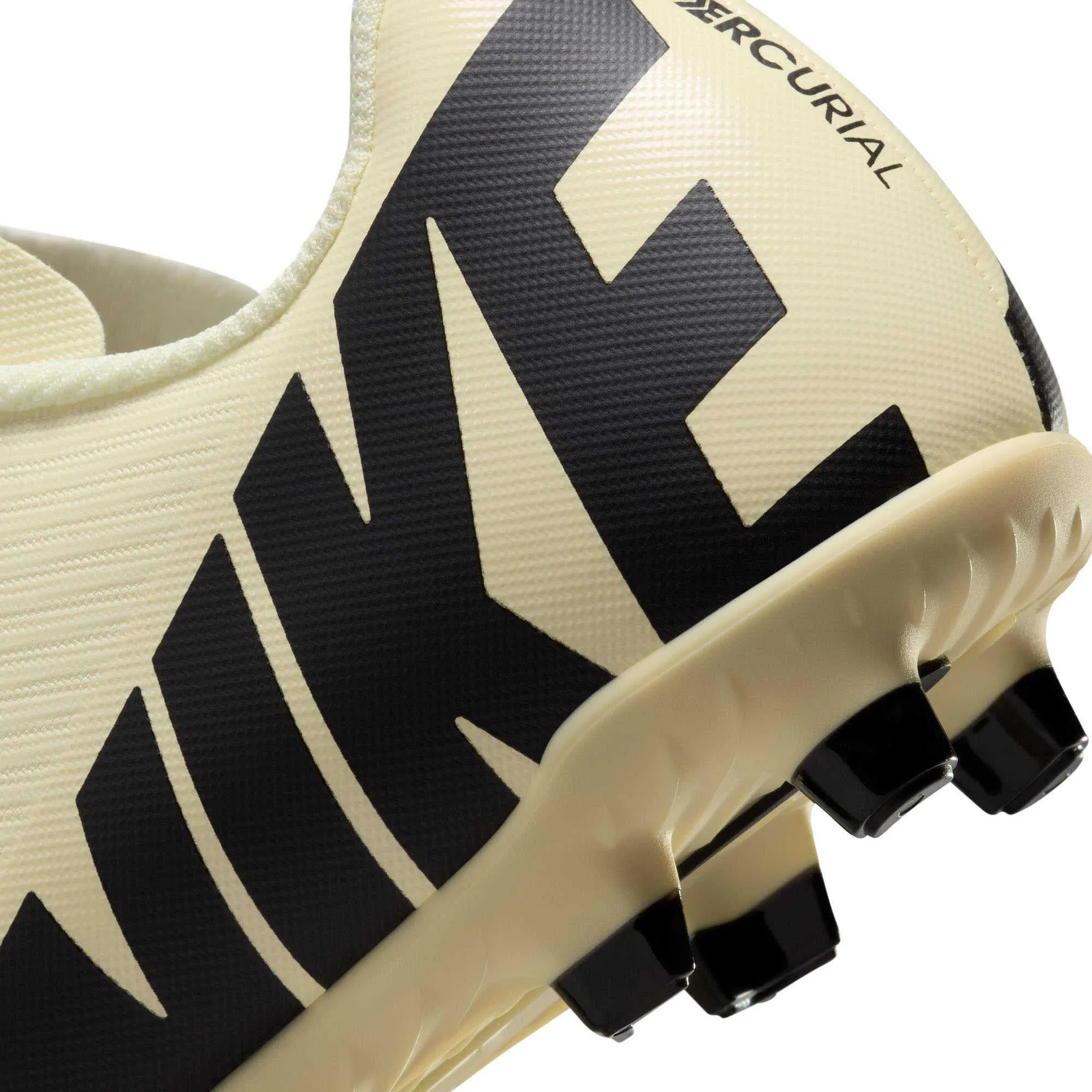 Jr. Mercurial Vapor 15 Club Multi Ground Fußballschuhe für Junioren