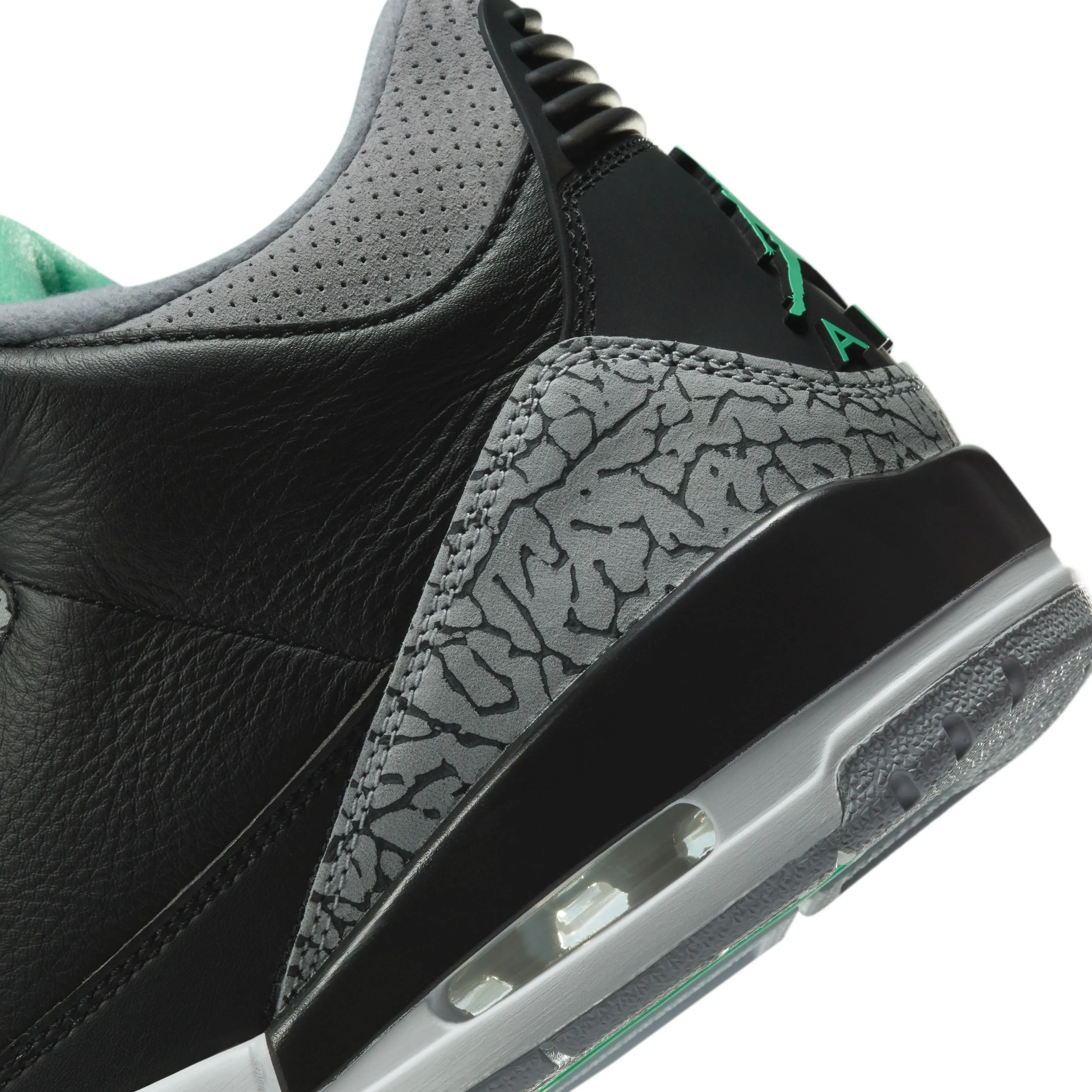 Kids Air Jordan 3 Retro 'Grünes Leuchten'