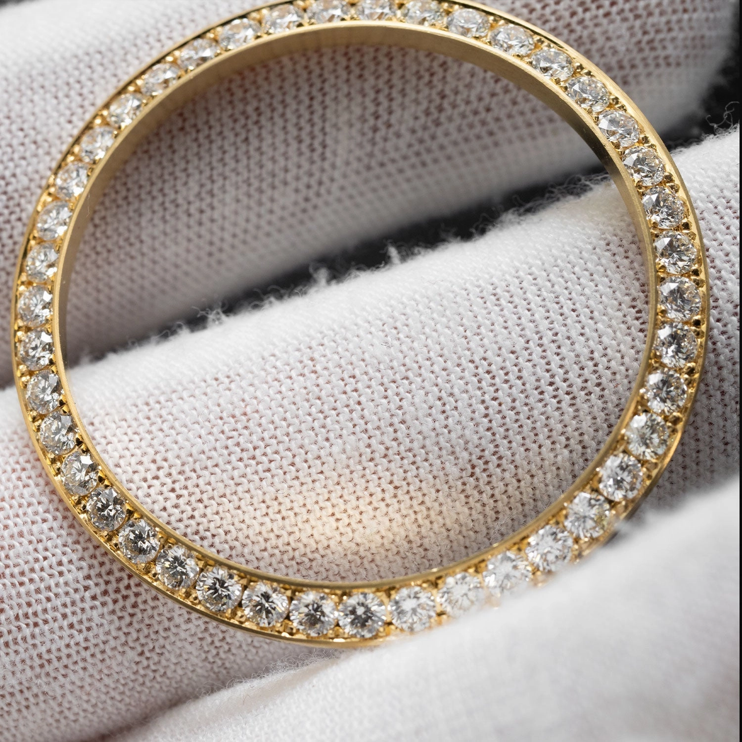 Lünette für Rolex Datejust 41 750 Gelbgold mit 42 Brillanten, 2,66 Karat TW/VSi
