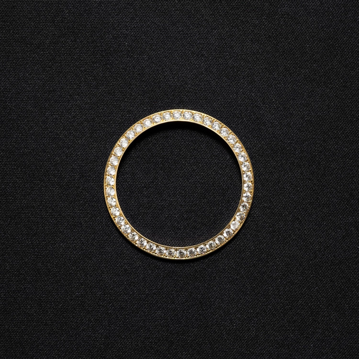 Lünette für Rolex Datejust 41 750 Gelbgold mit 42 Brillanten, 2,66 Karat TW/VSi
