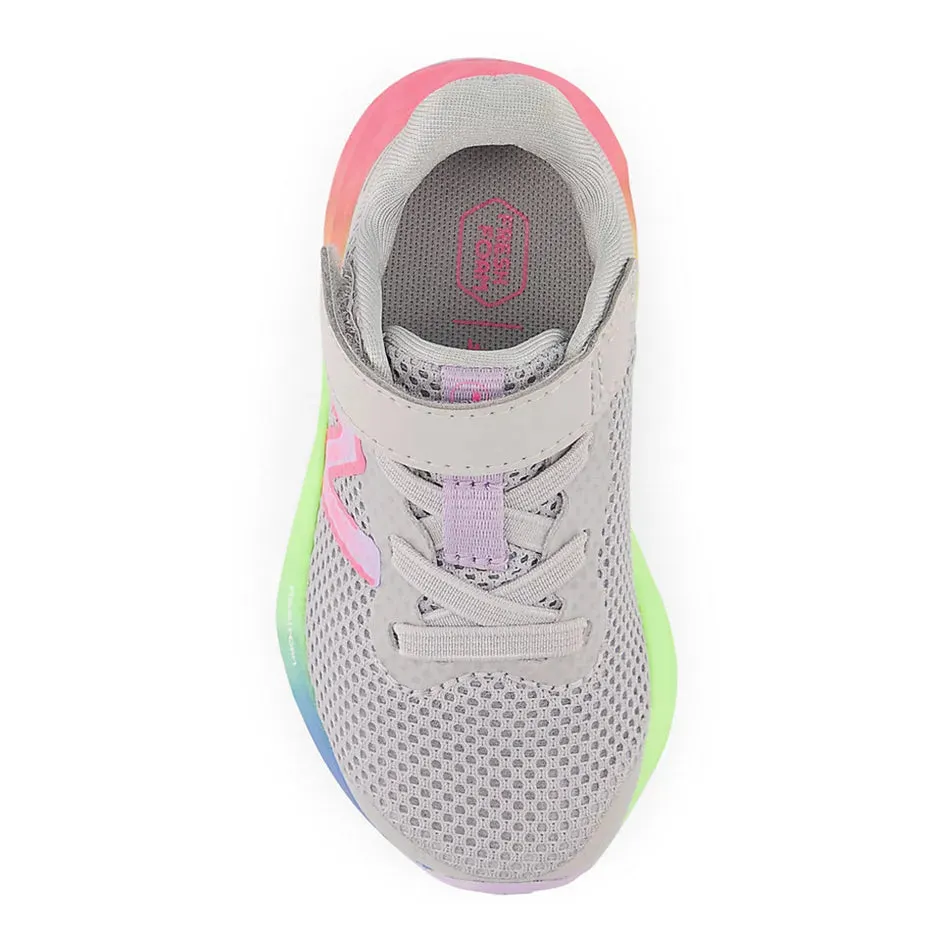 New Balance Leichtes Aluminium Arishi v4 Kleinkind-Sneaker