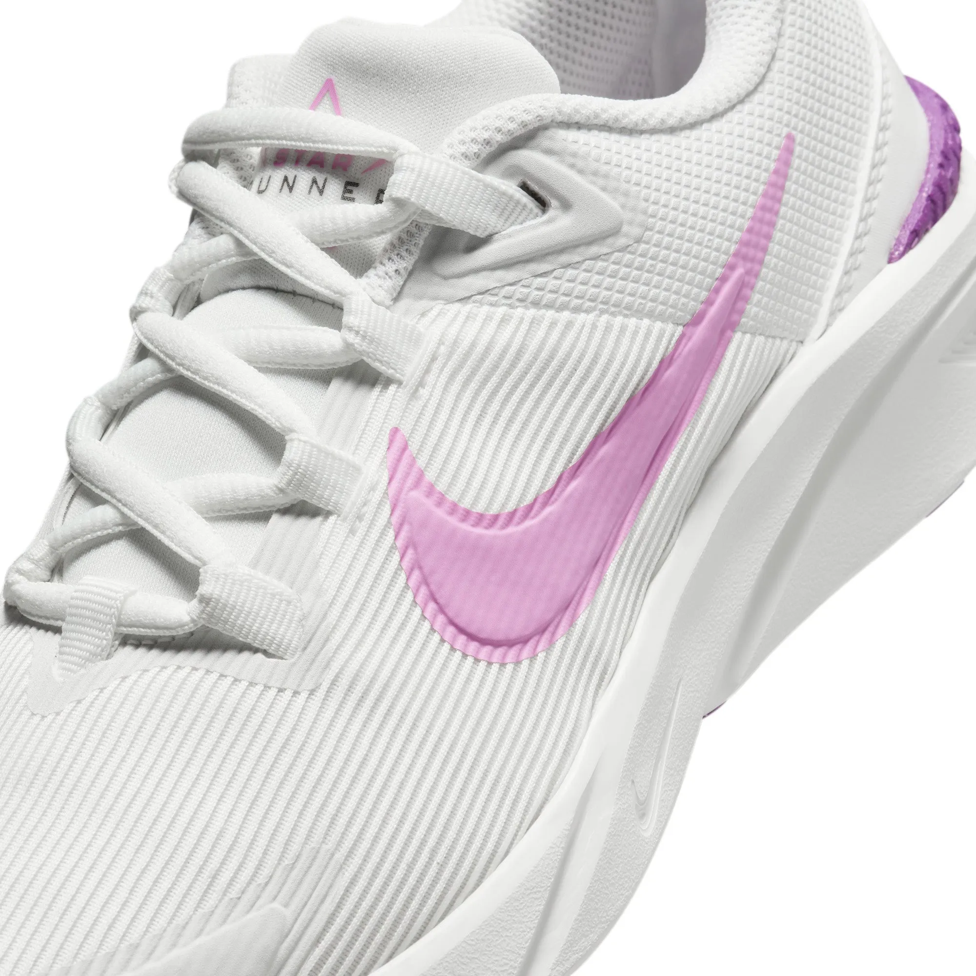 Nike Star Runner 4 Laufschuhe für größere Kinder