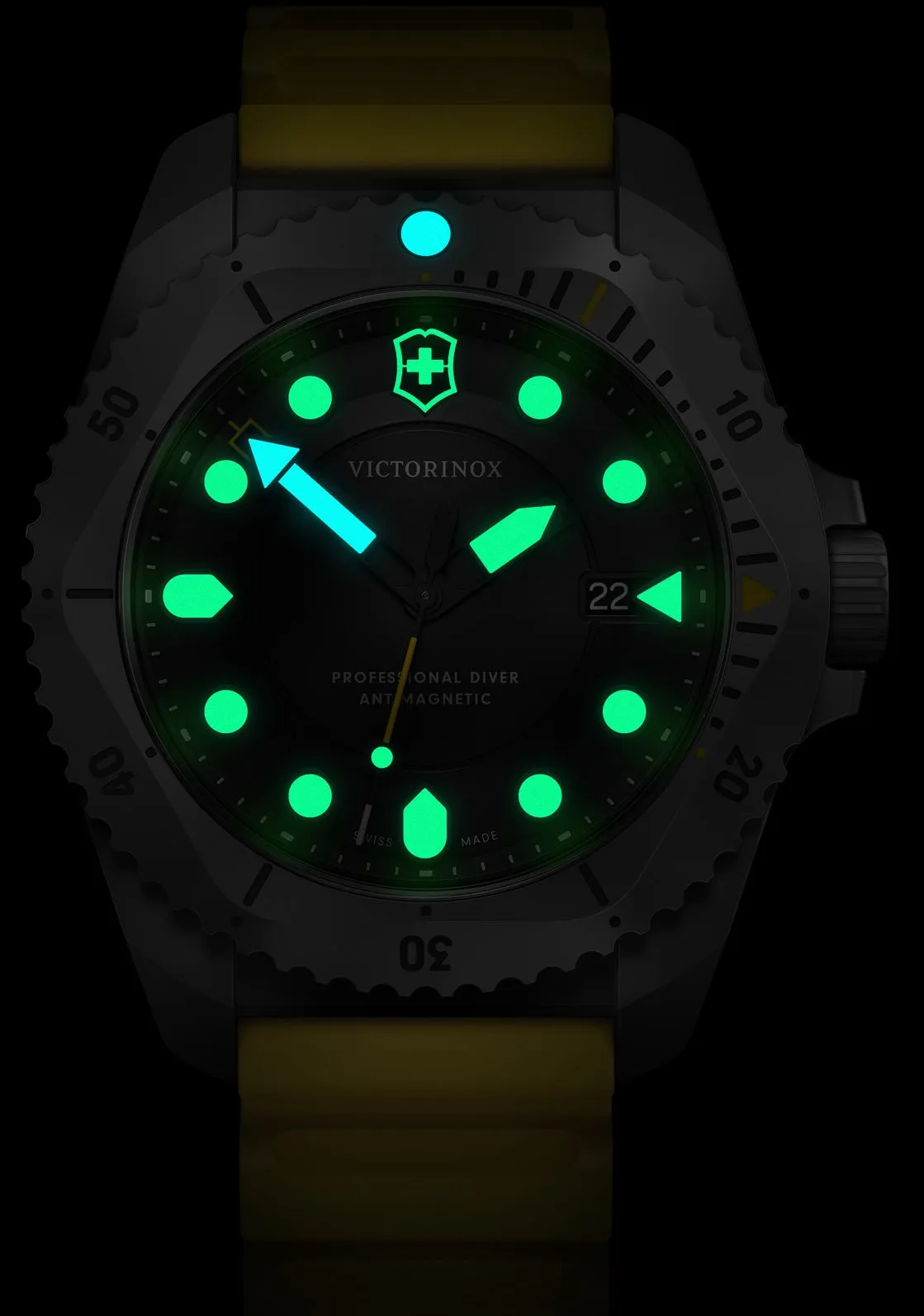 Victorinox Uhren Victorinox Dive Pro Quarz Drei Zeiger Titanium Uhr