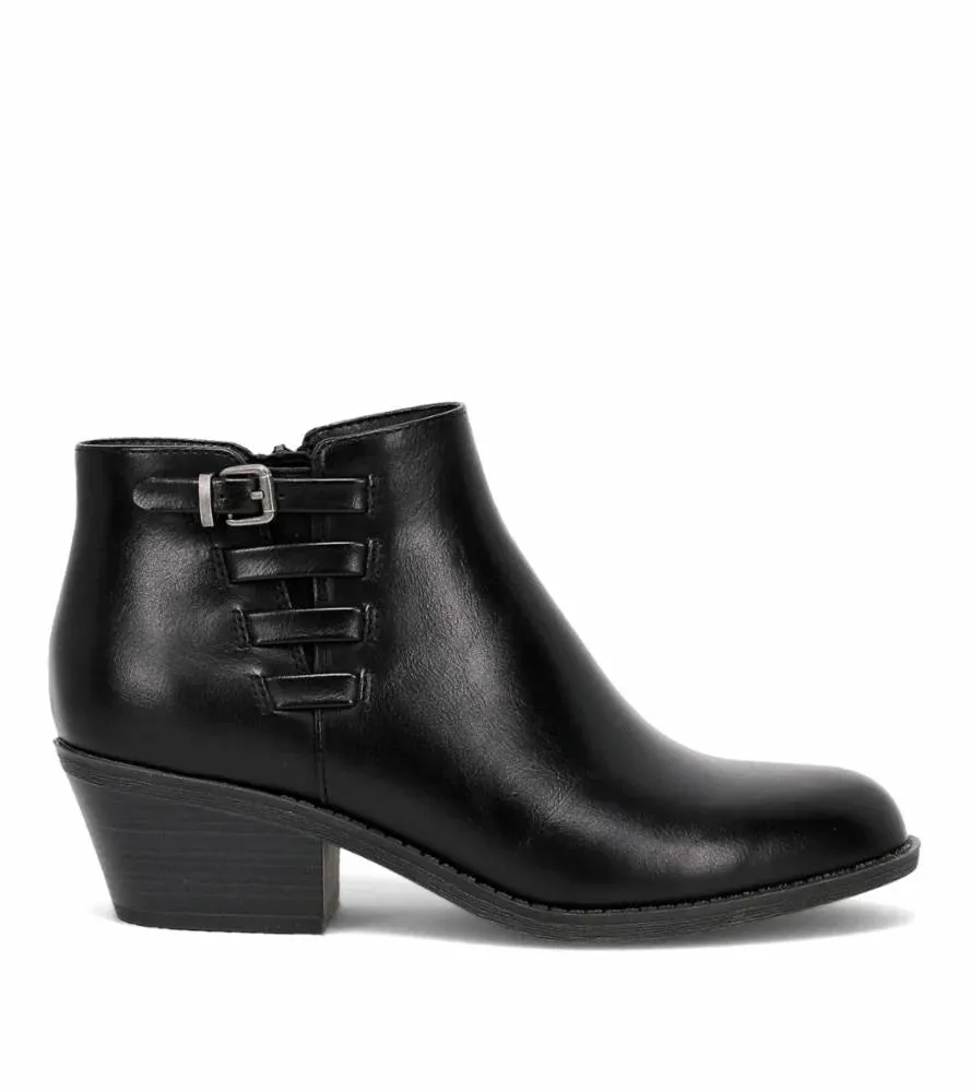 Damenmode von Boden