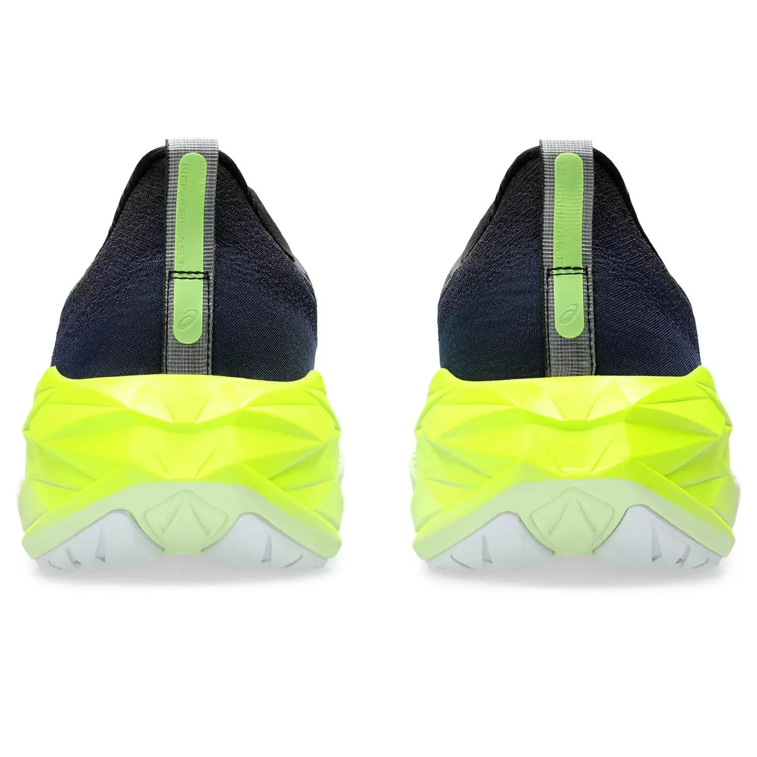 ASICS Novablast 4 Herren Laufschuhe