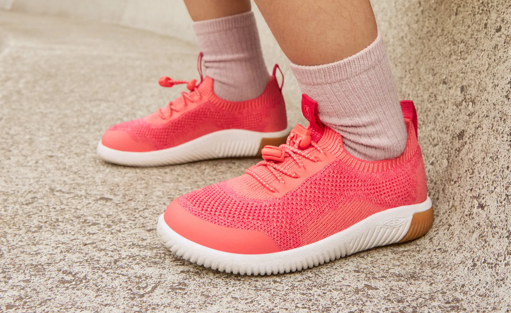 Großkindern KNX Gestrickter Sneaker  |  Dubarry/Sternenweiß