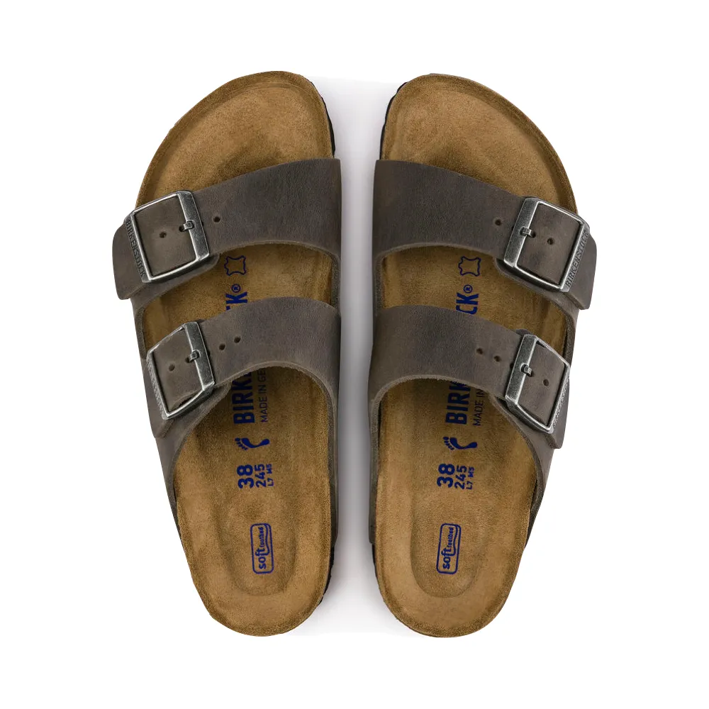 Birkenstock Arizona Sandale mit Öl-Leder und weicher Fußbett in Eisen-Grau