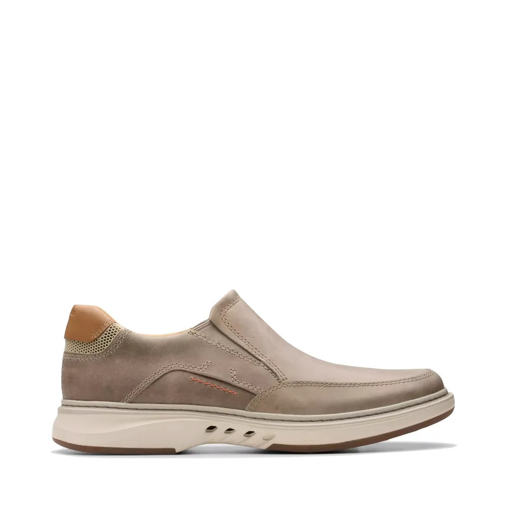 Clarks Herren Un Briley Step Slip-On in Hellgrau
