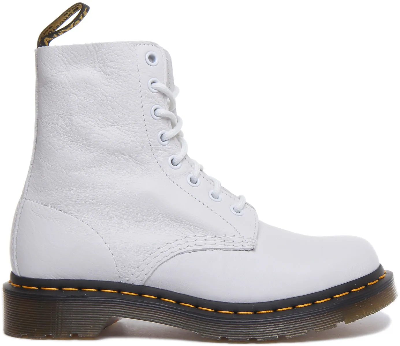 Dr. Martens 1460 Pascal in weißen Schuhen Dr. Martens