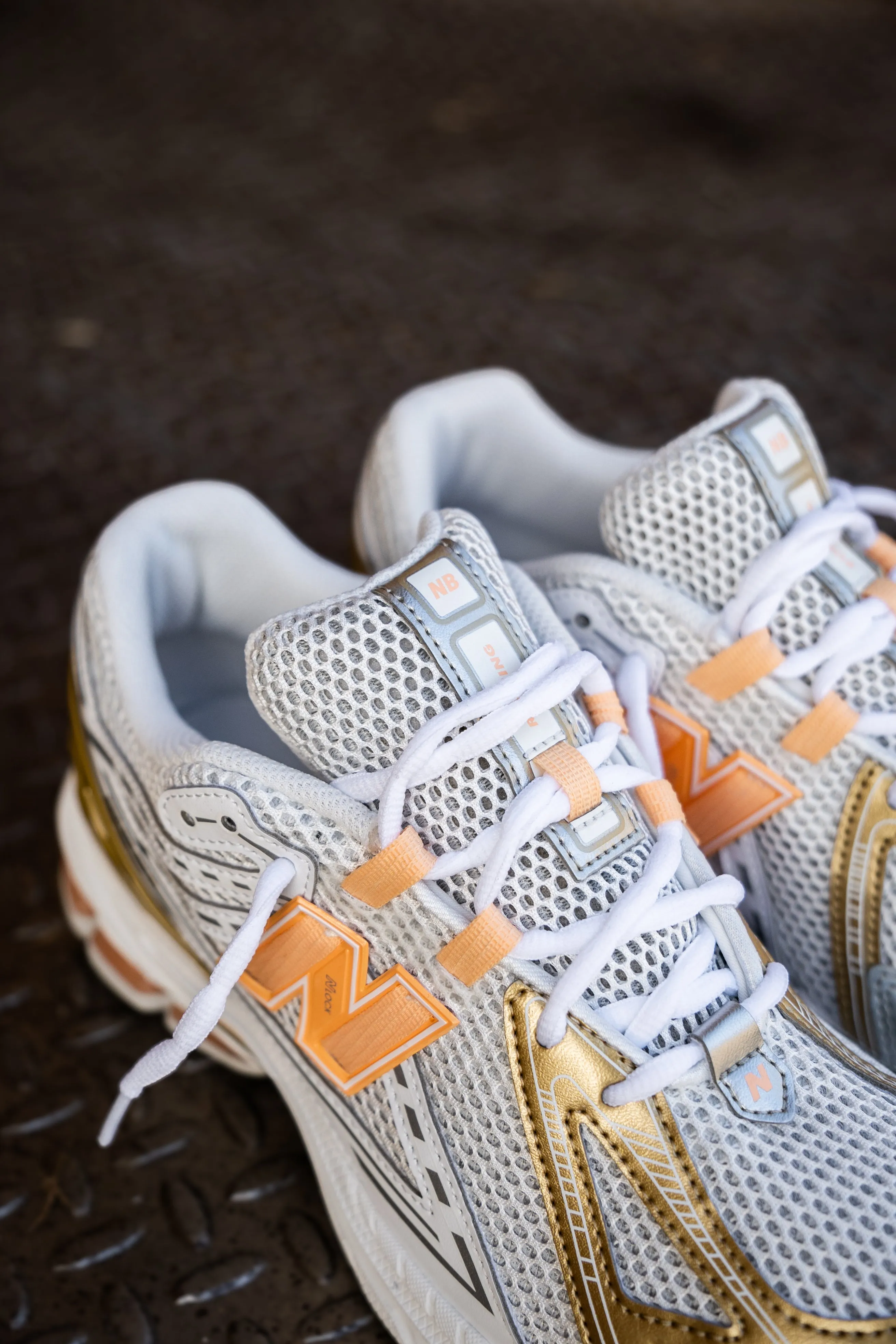 New Balance 1906 für Schulkinder (Grau/Orange) - U1906RCH
