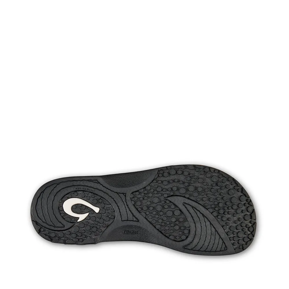 OluKai Herren Hokua Thong Sandale in Schwarz/Dunkelschatten