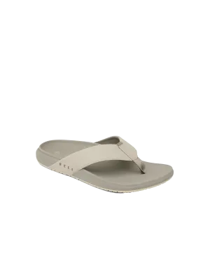 Die Raglan Flip-Flops in Stein