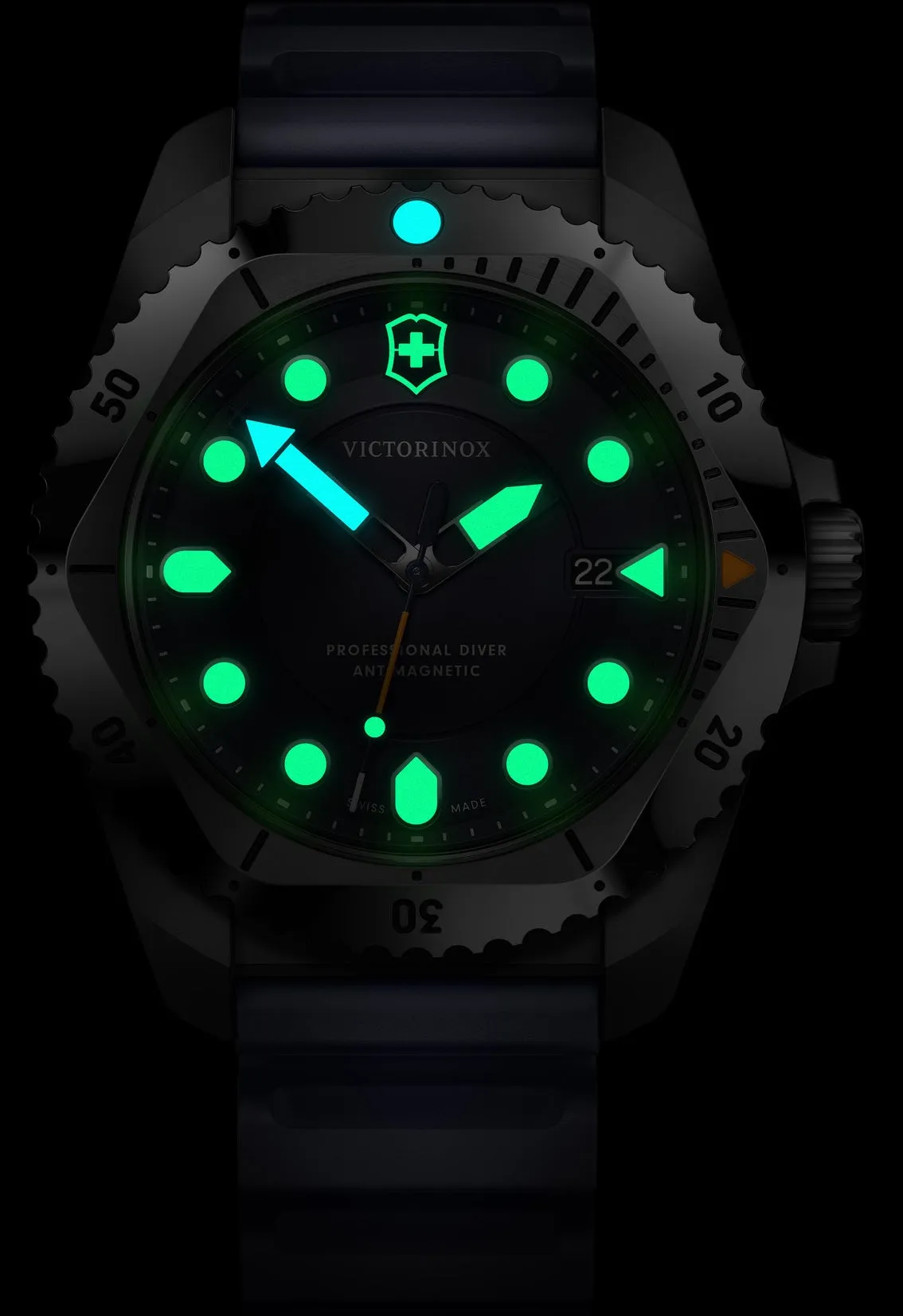 Victorinox Uhren Victorinox Dive Pro Quarz Drei Zeiger Stahl Armbanduhr